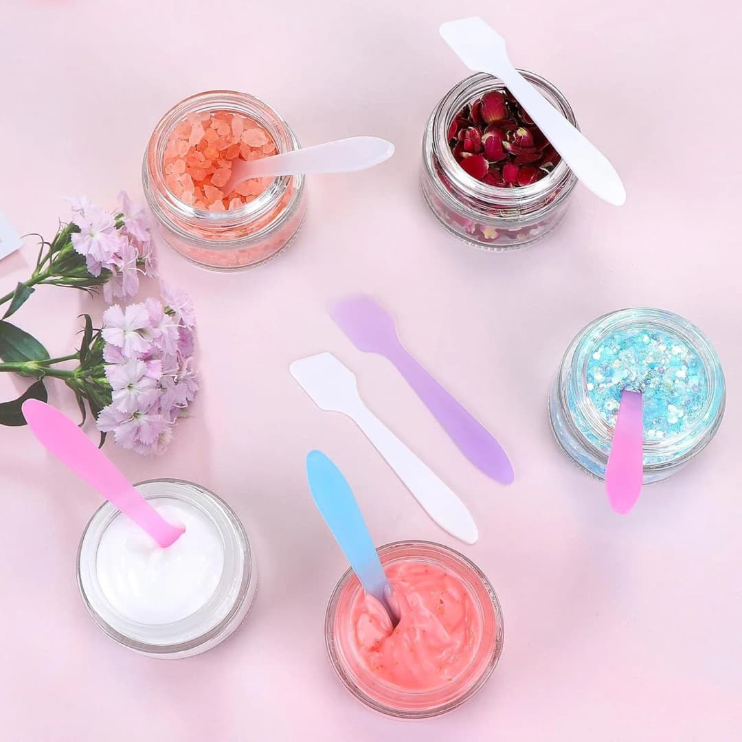 10 Espátulas Mini Cosméticas Reutilizáveis para Cremes, Espátulas Fosco para Misturar e Amostrar, Ferramentas Cosméticas, Dispensadores, Espátulas Plásticas para Cuidados com a Pele, Multicoloridas